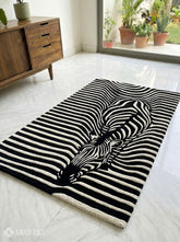 Zebra Illusion – Optical Art Handtufted Rug