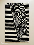 Zebra Illusion – Optical Art Handtufted Rug