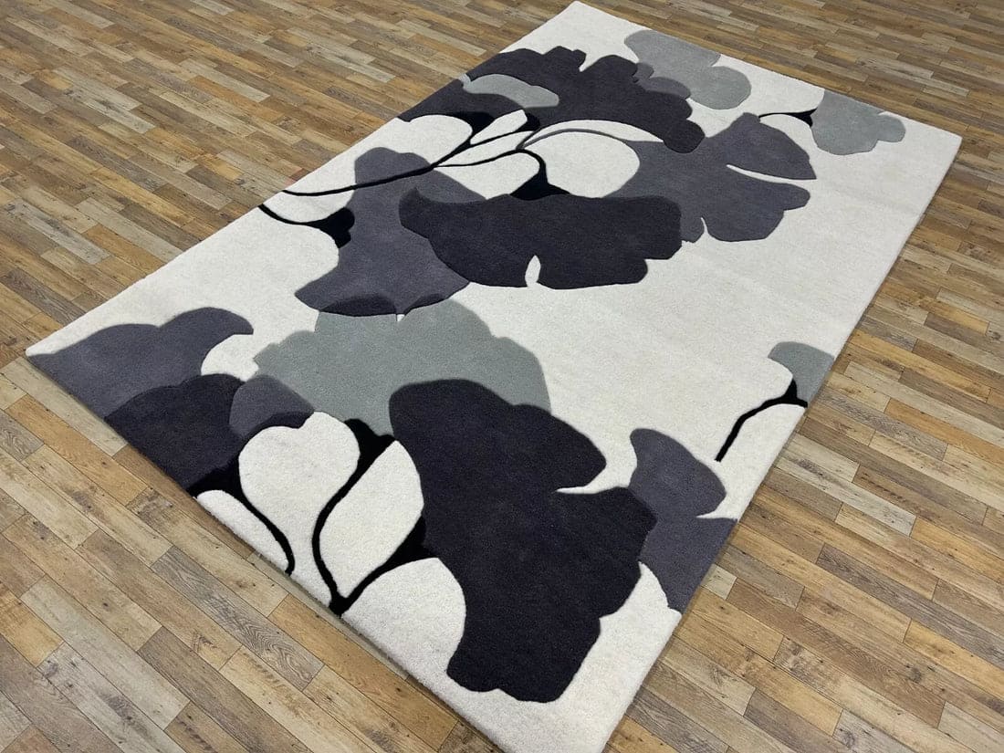 Modern Bloom – Hand-Tufted Floral Area Rug