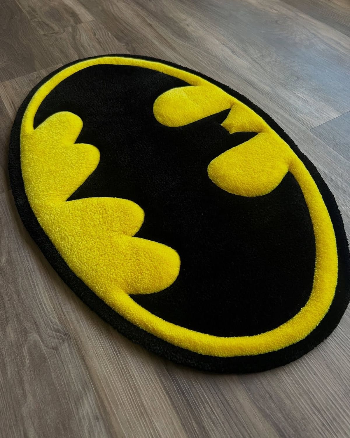 The Batman Riddler Rug Batman Logo Inspired Handtufted Rug – Mayur Rugs