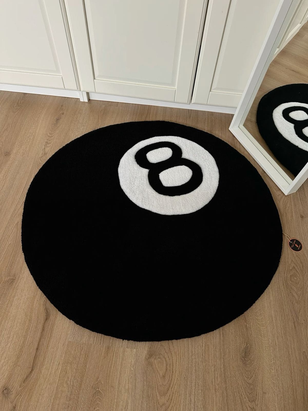 8 Ball Pool Handtufted Cool Rug premium New Zealand wool
