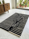 Zebra Illusion – Optical Art Handtufted Rug